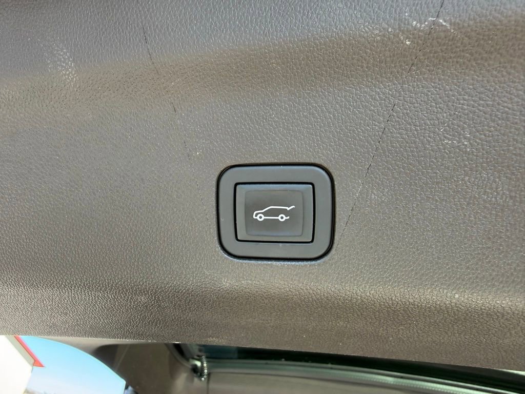 Used 2023 GMC Yukon Denali w/ Max Trailering Package image 37