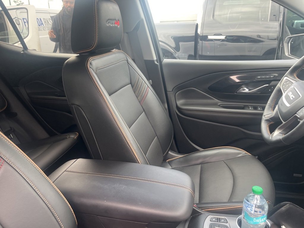 Used 2023 GMC Terrain AT4 w/ Infotainment Package II image 8
