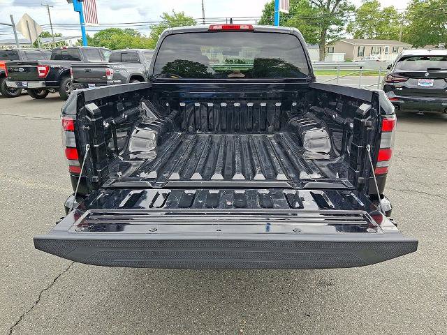 Used 2024 Nissan Frontier SV AWD/4WD image 29