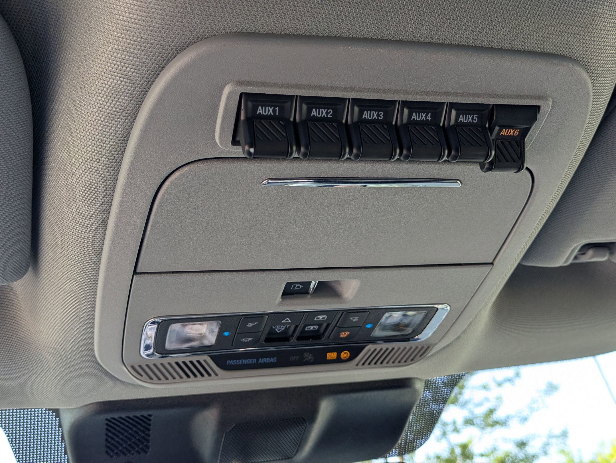 Certified 2024 Ford F350 Lariat w/ Lariat Ultimate Package AWD/4WD image 29