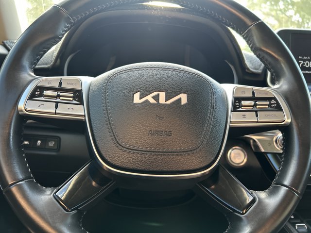 Used 2022 Kia Telluride EX w/ EX Premium Package FWD image 29