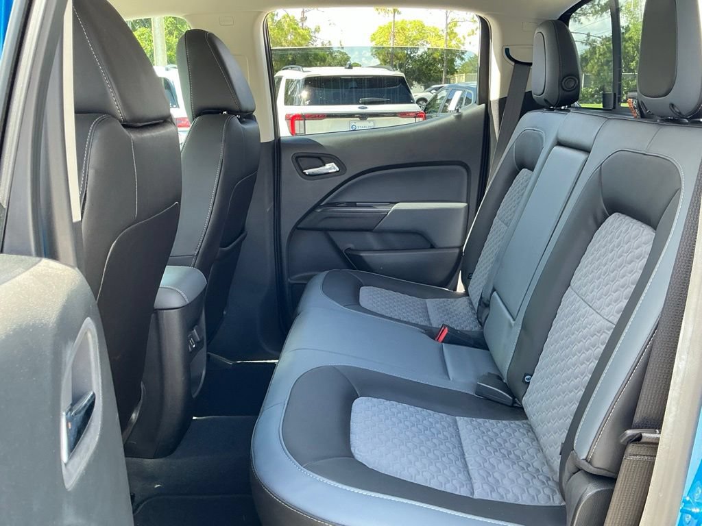 Used 2022 Chevrolet Colorado Z71 AWD/4WD image 37
