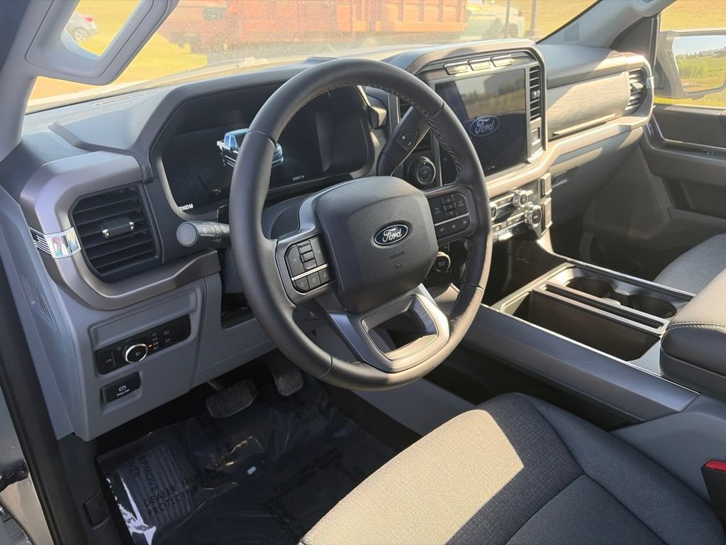 Certified 2024 Ford F150 XLT w/ Mobile Office Package AWD/4WD image 9