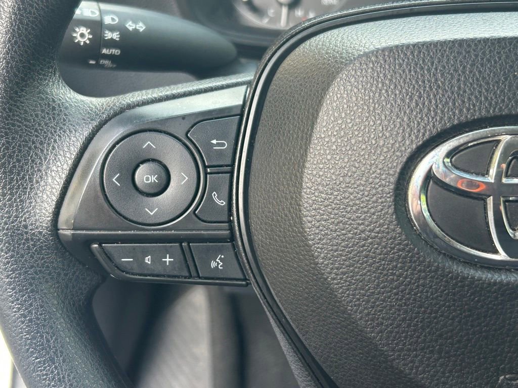 Used 2024 Toyota Corolla LE image 33
