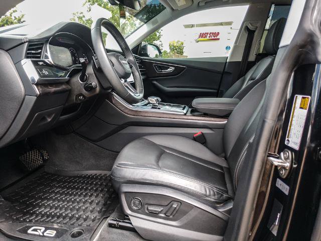 Used 2021 Audi Q8 Prestige AWD/4WD image 12