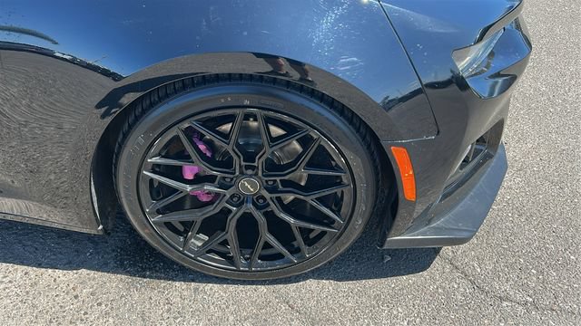 Used 2018 Chevrolet Camaro LT w/ RS Package RWD image 9
