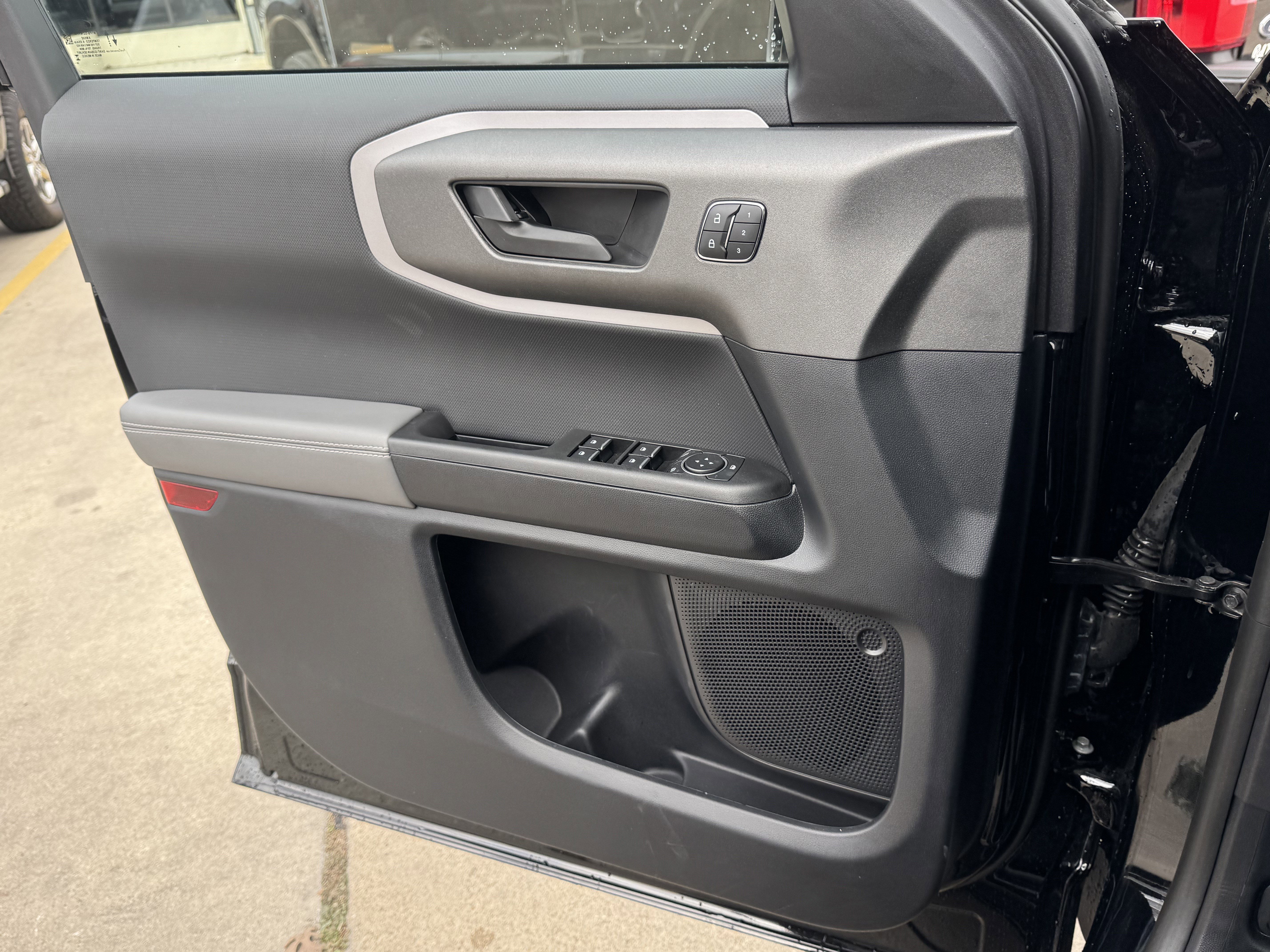 Certified 2025 Ford Bronco Sport Badlands image 21