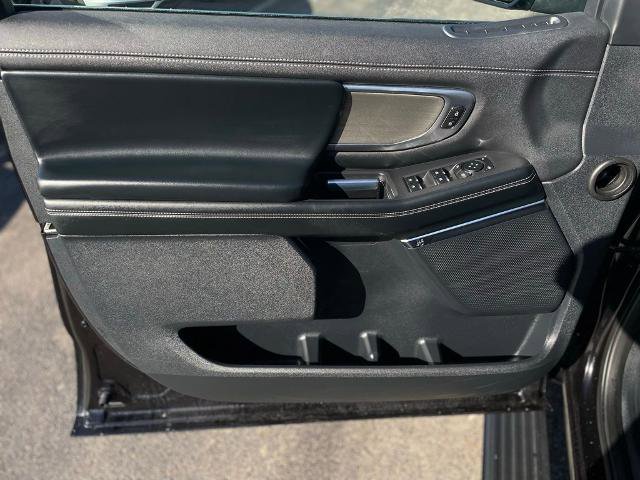 Certified 2025 Ford Expedition Platinum AWD/4WD image 15