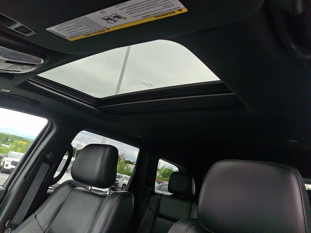 Used 2022 Jeep Grand Cherokee Limited AWD/4WD image 14
