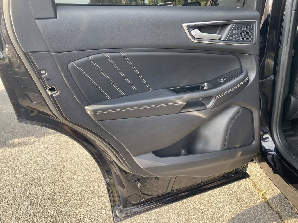 Certified 2019 Ford Edge ST w/ Equipment Group 401A AWD/4WD image 14