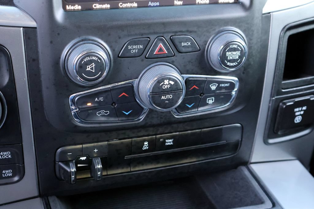 Used 2023 RAM 1500 Classic SLT w/ Trailer & Traction Group AWD/4WD image 30