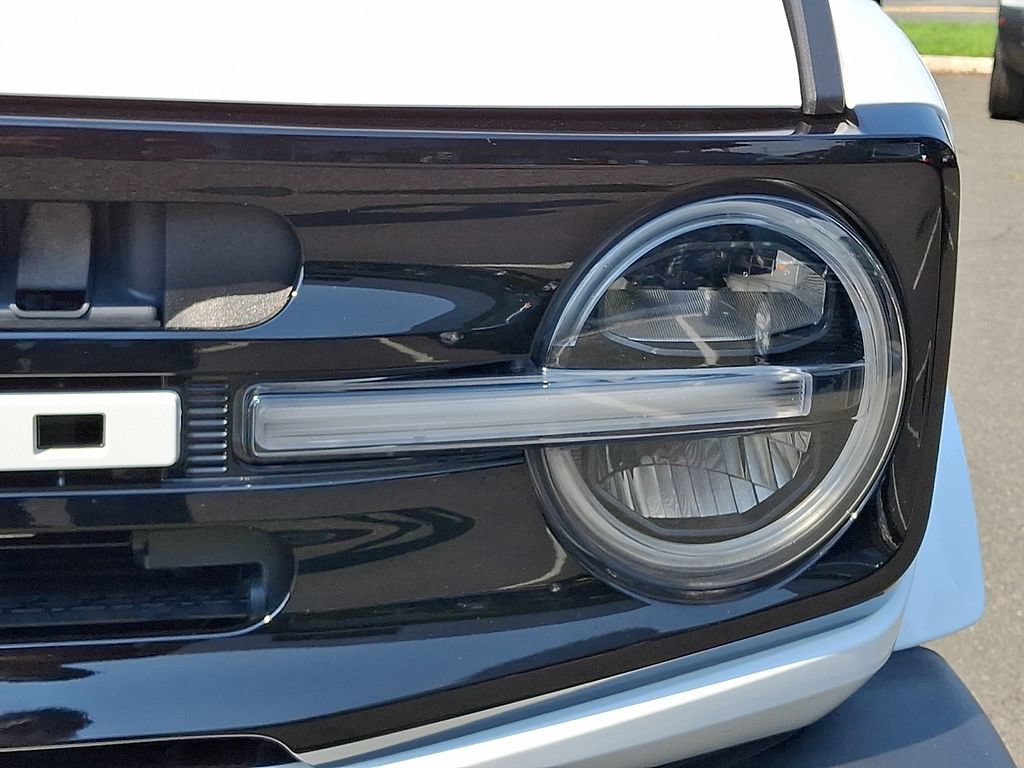 Certified 2024 Ford Bronco Outer Banks AWD/4WD image 13
