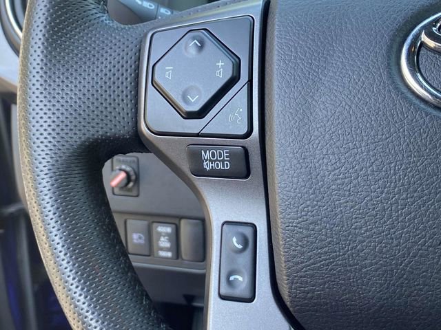 Used 2022 Toyota Tacoma TRD Sport image 22