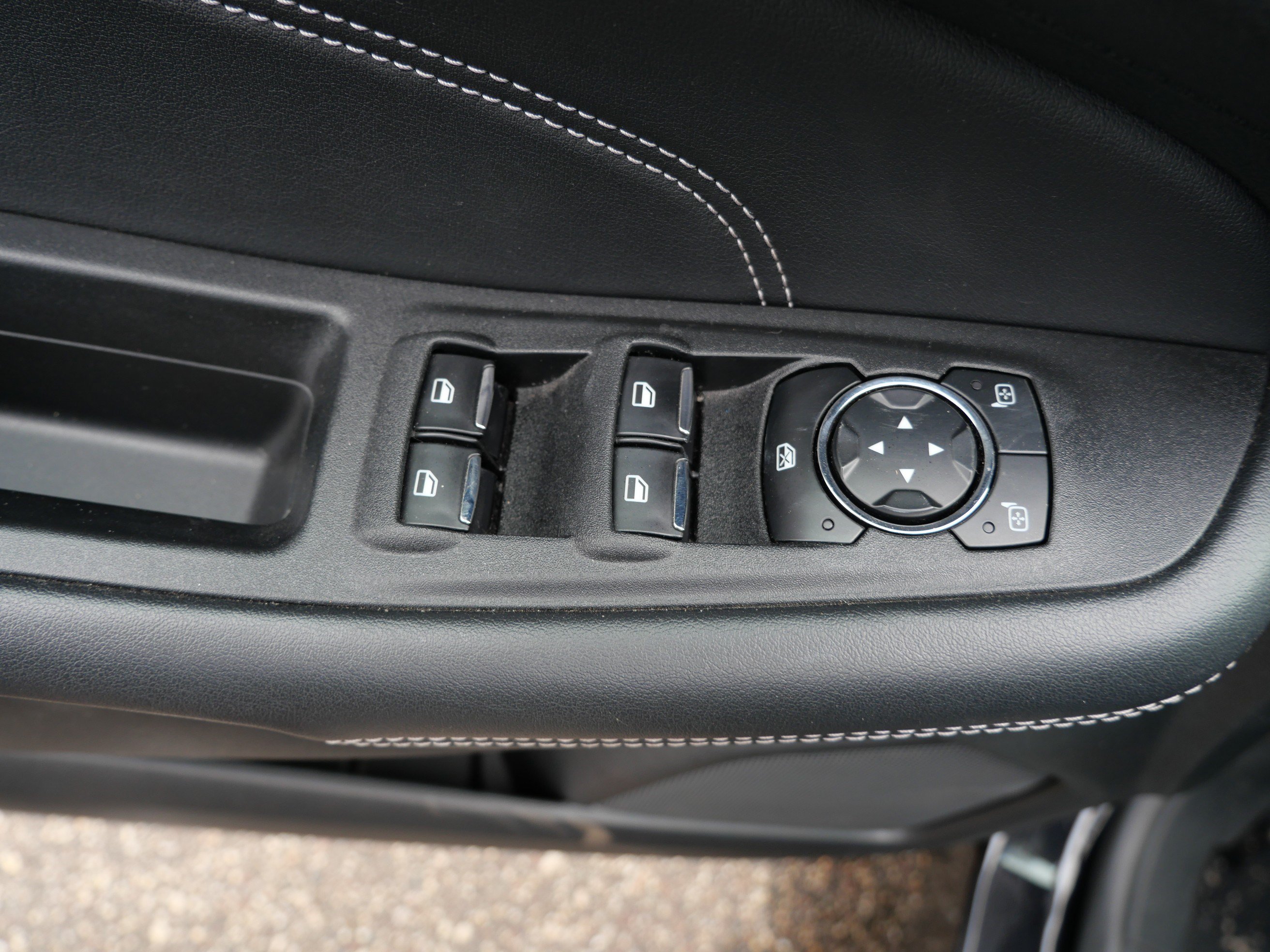 Certified 2024 Ford Edge Titanium AWD/4WD image 18