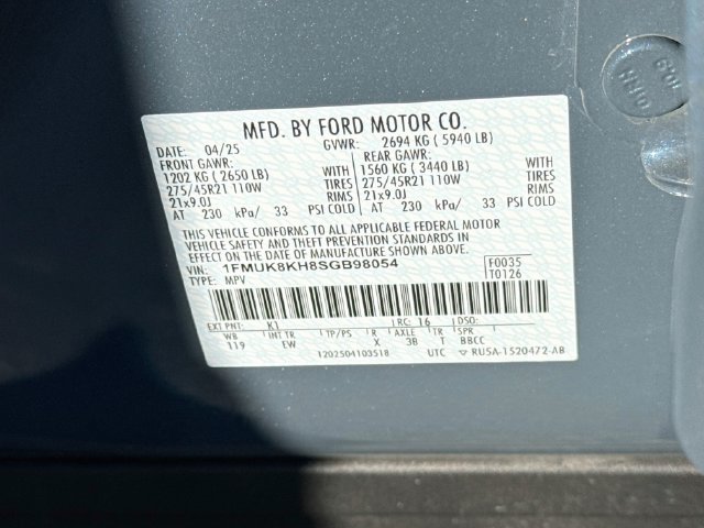 Certified 2025 Ford Explorer ST-Line w/ ST-Line Street Pack AWD/4WD image 41