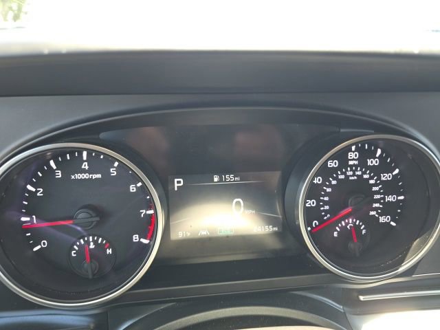 Used 2024 Kia Carnival LX FWD image 11