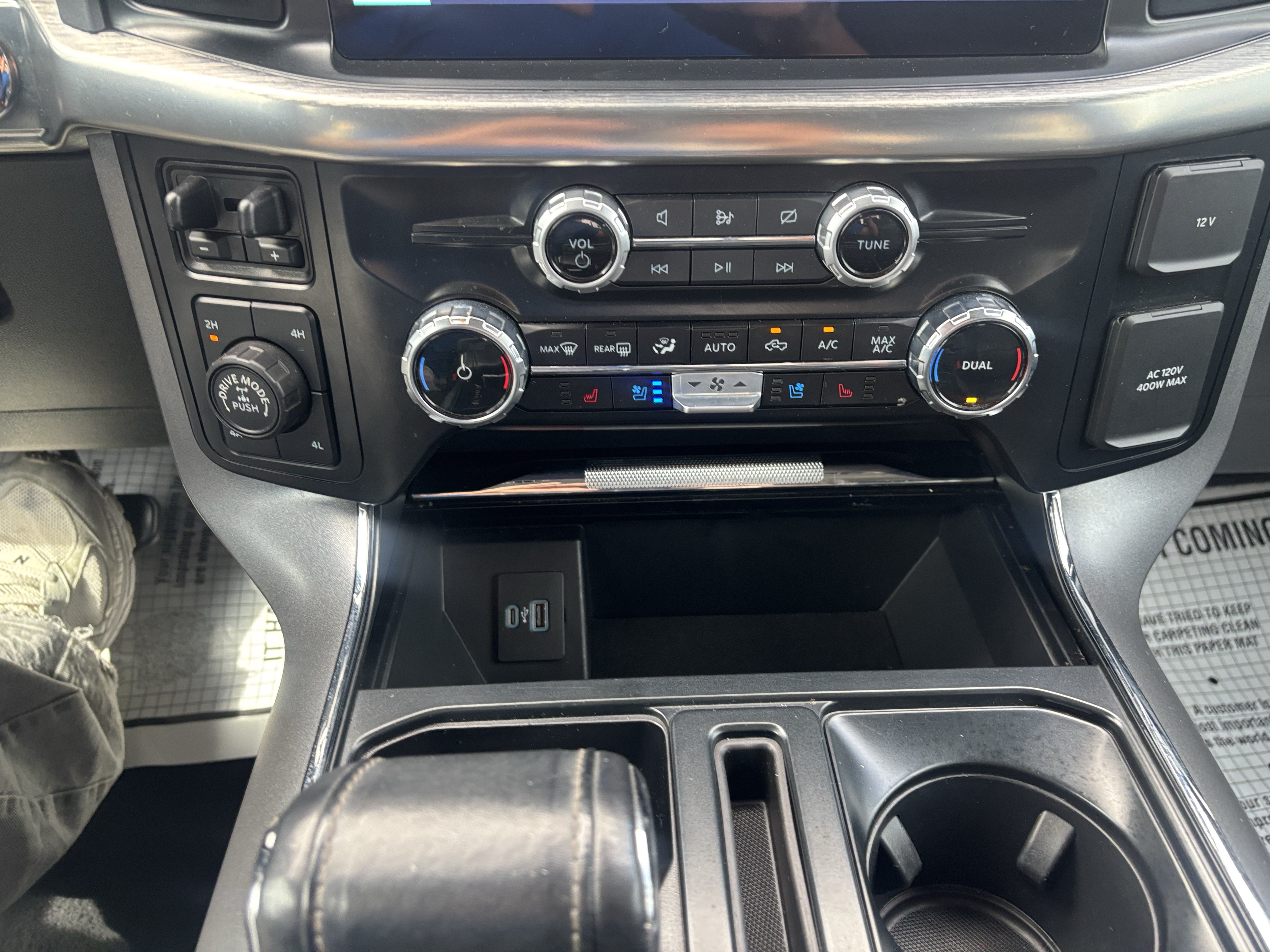 Certified 2023 Ford F150 Lariat w/ Trailer Tow Package AWD/4WD image 35