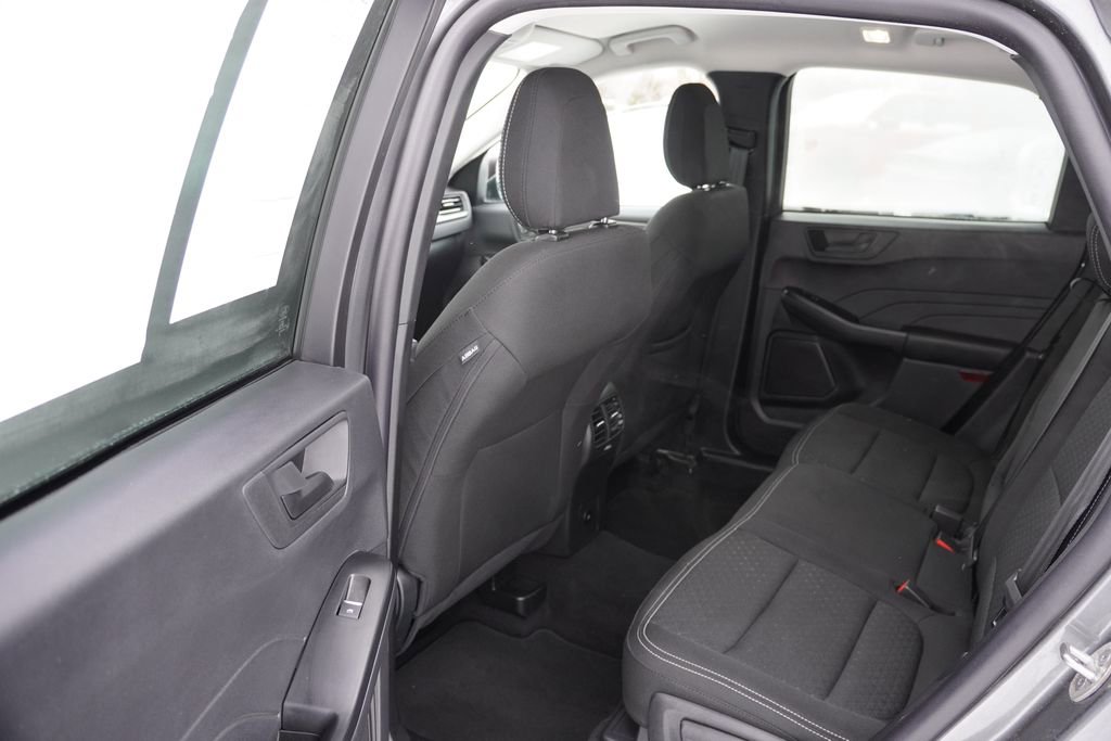 Certified 2025 Ford Escape Active image 17
