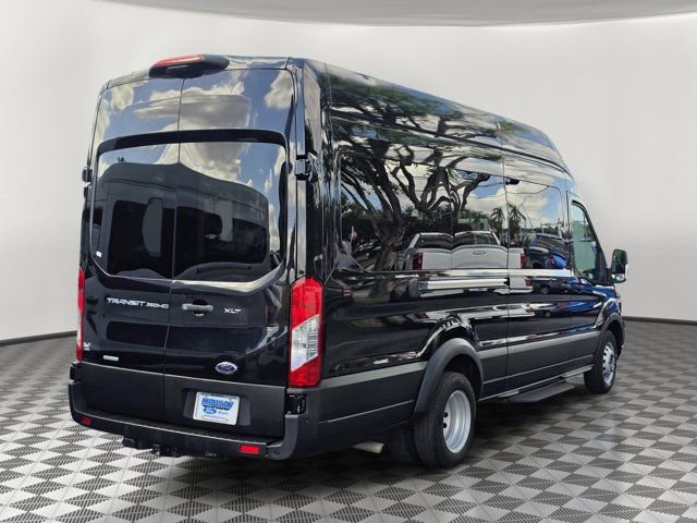 Certified 2023 Ford Transit 350 XLT RWD image 4