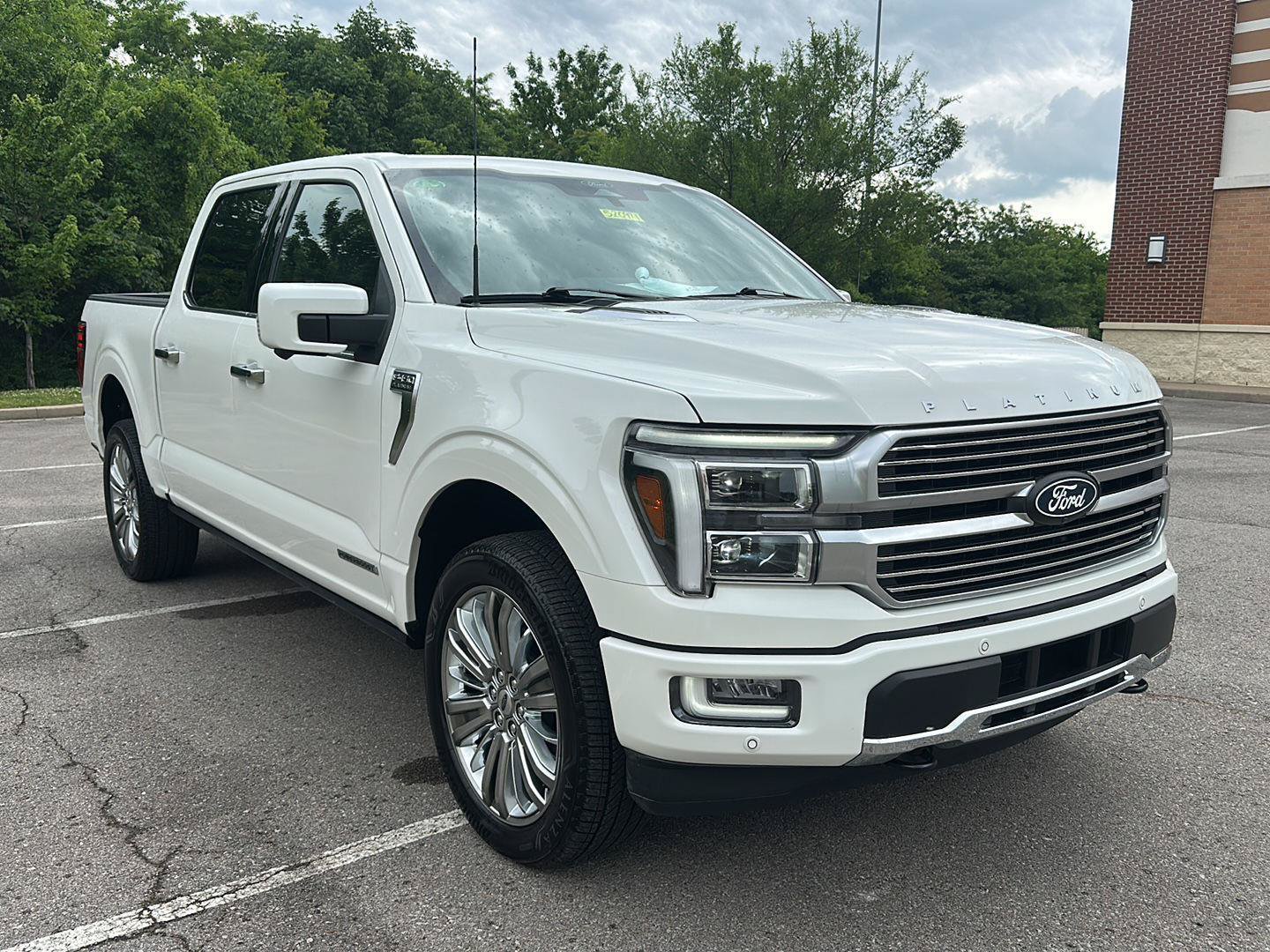Certified 2025 Ford F150 Platinum w/ Equipment Group 703A Plus AWD/4WD image 7