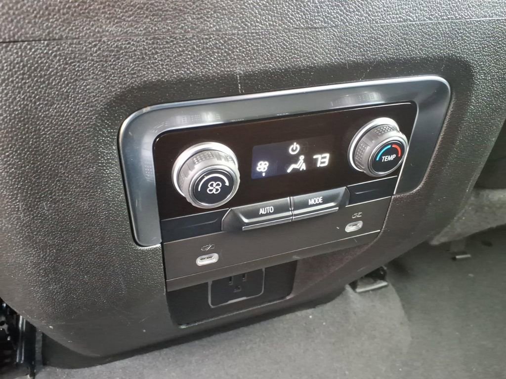 Used 2024 Chevrolet Tahoe LT image 19