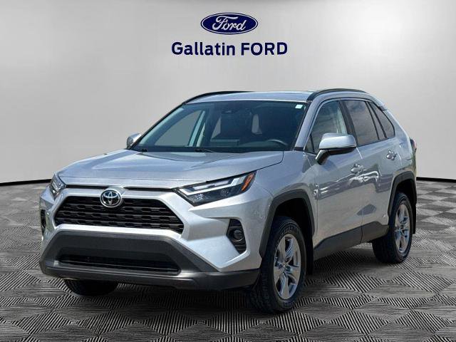 Used 2025 Toyota RAV4 XLE w/ Convenience Package AWD/4WD image 1