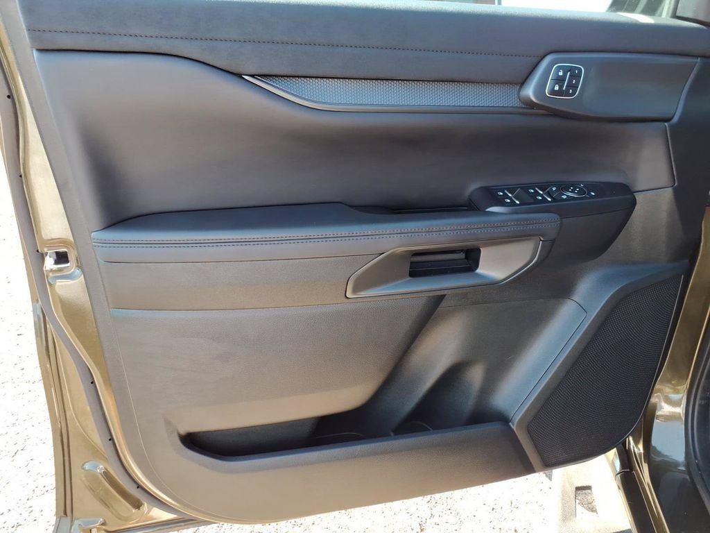 Certified 2024 Ford Ranger Raptor AWD/4WD image 14