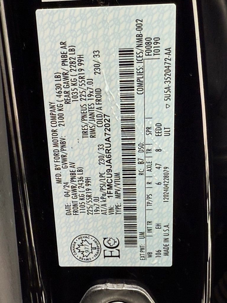 Certified 2024 Ford Escape Platinum image 35