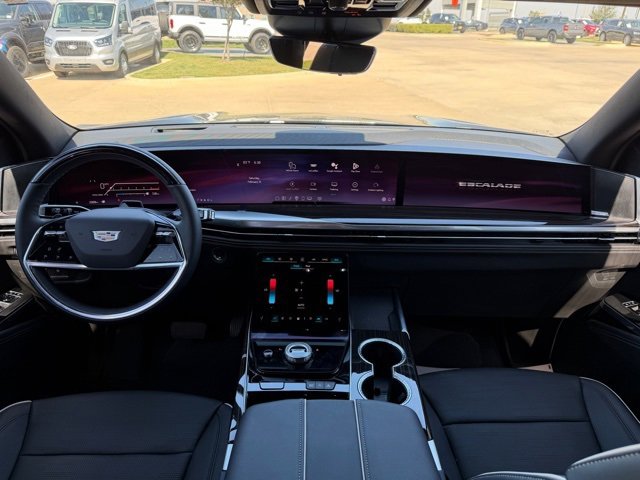 Used 2026 Cadillac Escalade Luxury w/ LPO, Floor Liner Package image 27