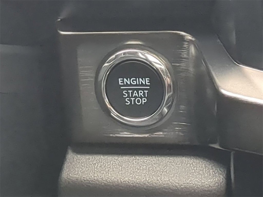 Certified 2024 Ford F250 Lariat w/ Lariat Ultimate Package image 16