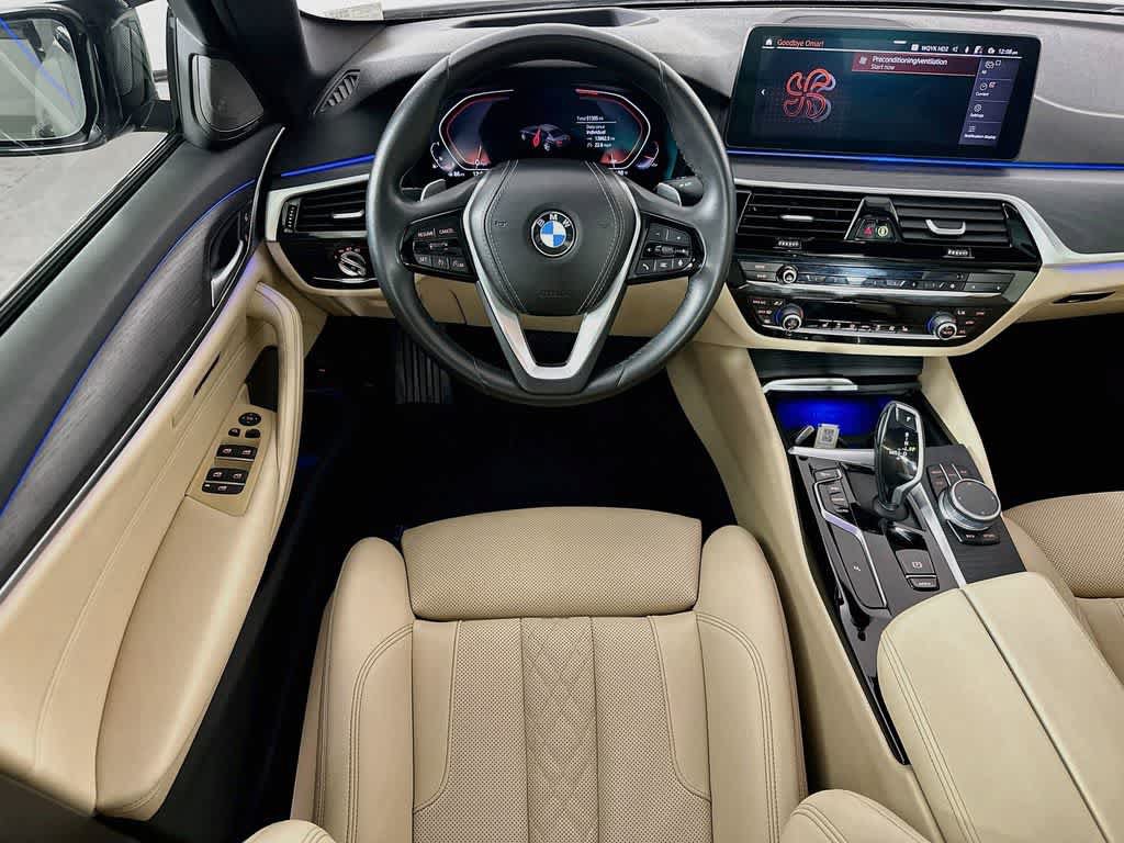 Used 2022 BMW 530i w/ Premium Package RWD image 10