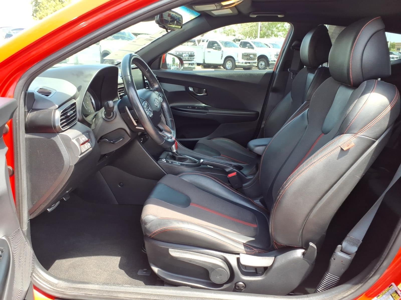 Used 2019 Hyundai Veloster Turbo FWD image 22