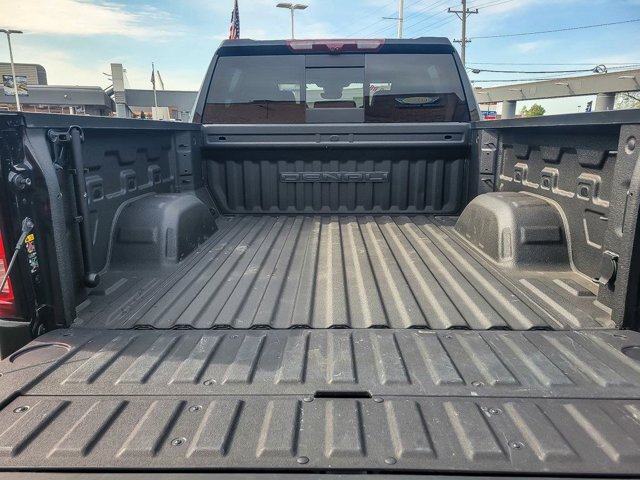 Used 2023 GMC Sierra 1500 Denali AWD/4WD image 23