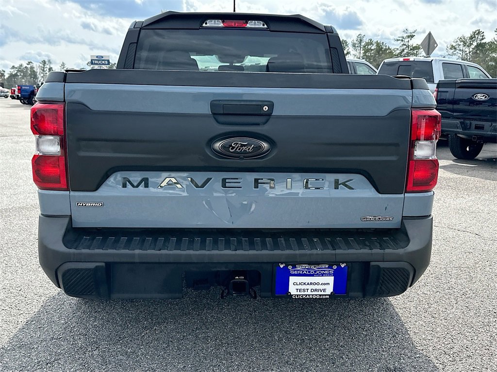 Certified 2024 Ford Maverick XLT w/ XLT Luxury Package image 3