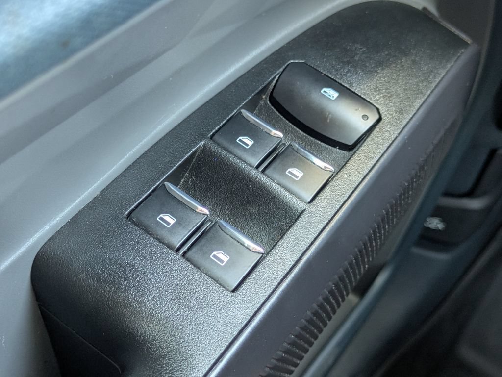Certified 2023 Ford Maverick XL FWD image 23