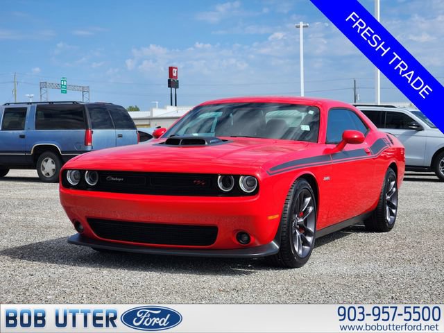 Used 2023 Dodge Challenger R/T w/ Plus Package RWD image 3