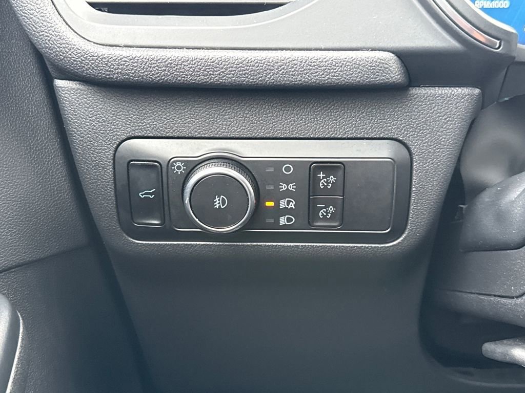 Certified 2025 Ford Escape Platinum image 24