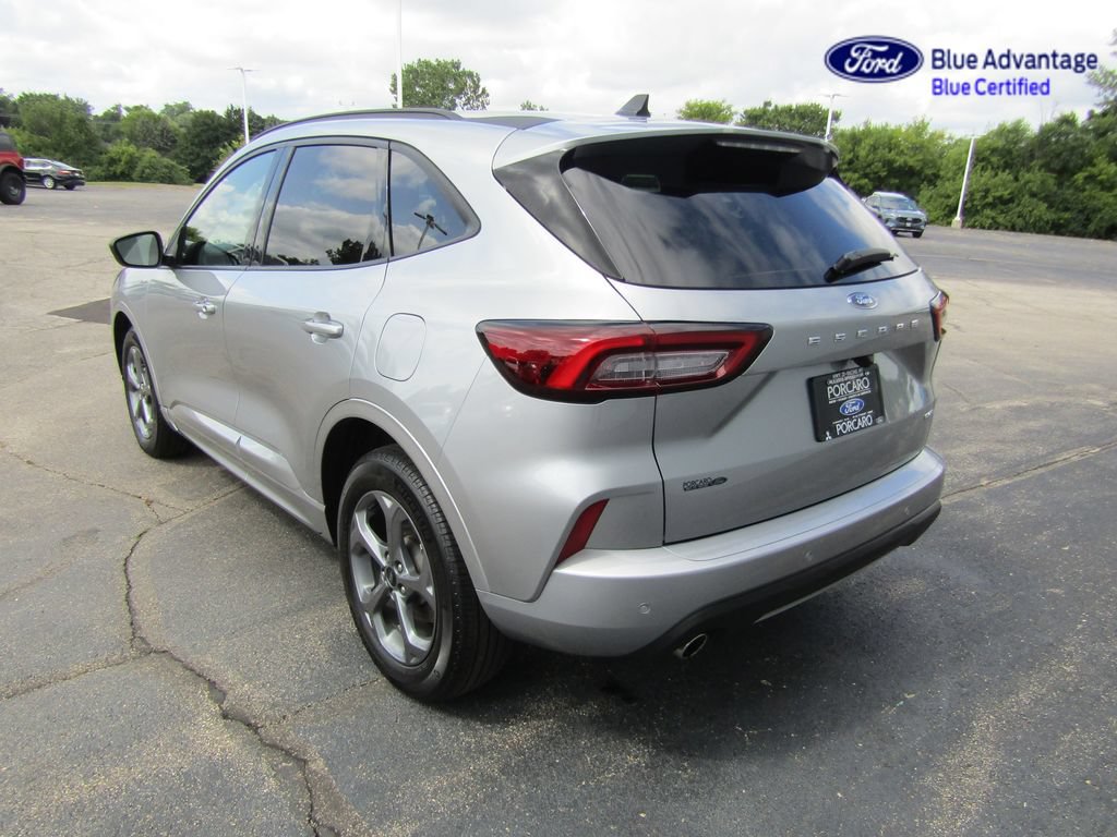 Certified 2023 Ford Escape ST-Line w/ Tech Pack #1 AWD/4WD image 5