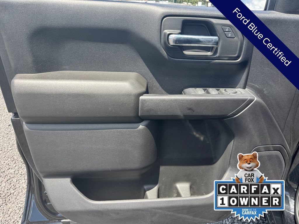 Used 2024 Chevrolet Silverado 1500 Custom w/ Turbomax Blackout Package RWD image 34