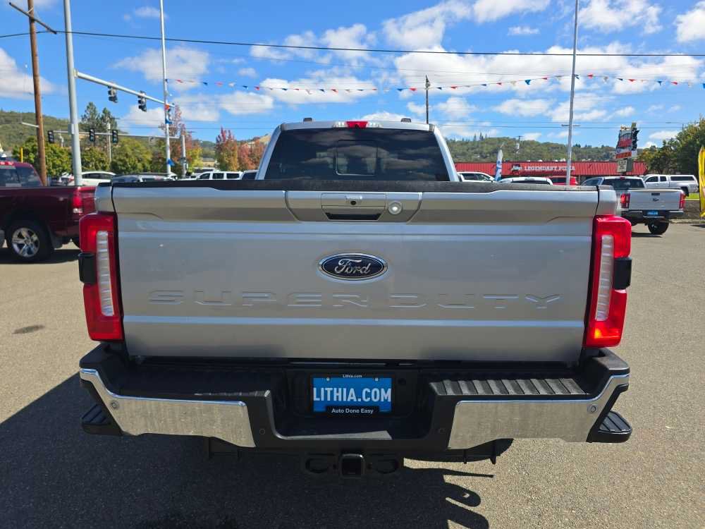 Certified 2023 Ford F350 Lariat w/ Lariat Ultimate Package AWD/4WD image 4