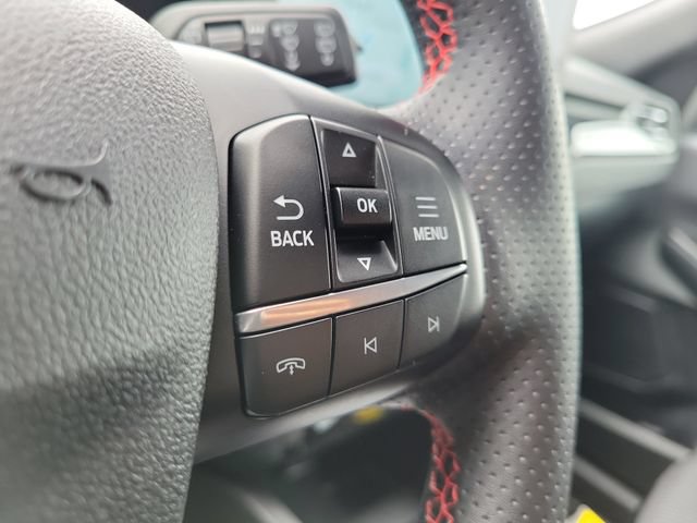 Certified 2024 Ford Escape ST-Line w/ Tech Pack #1 AWD/4WD image 16