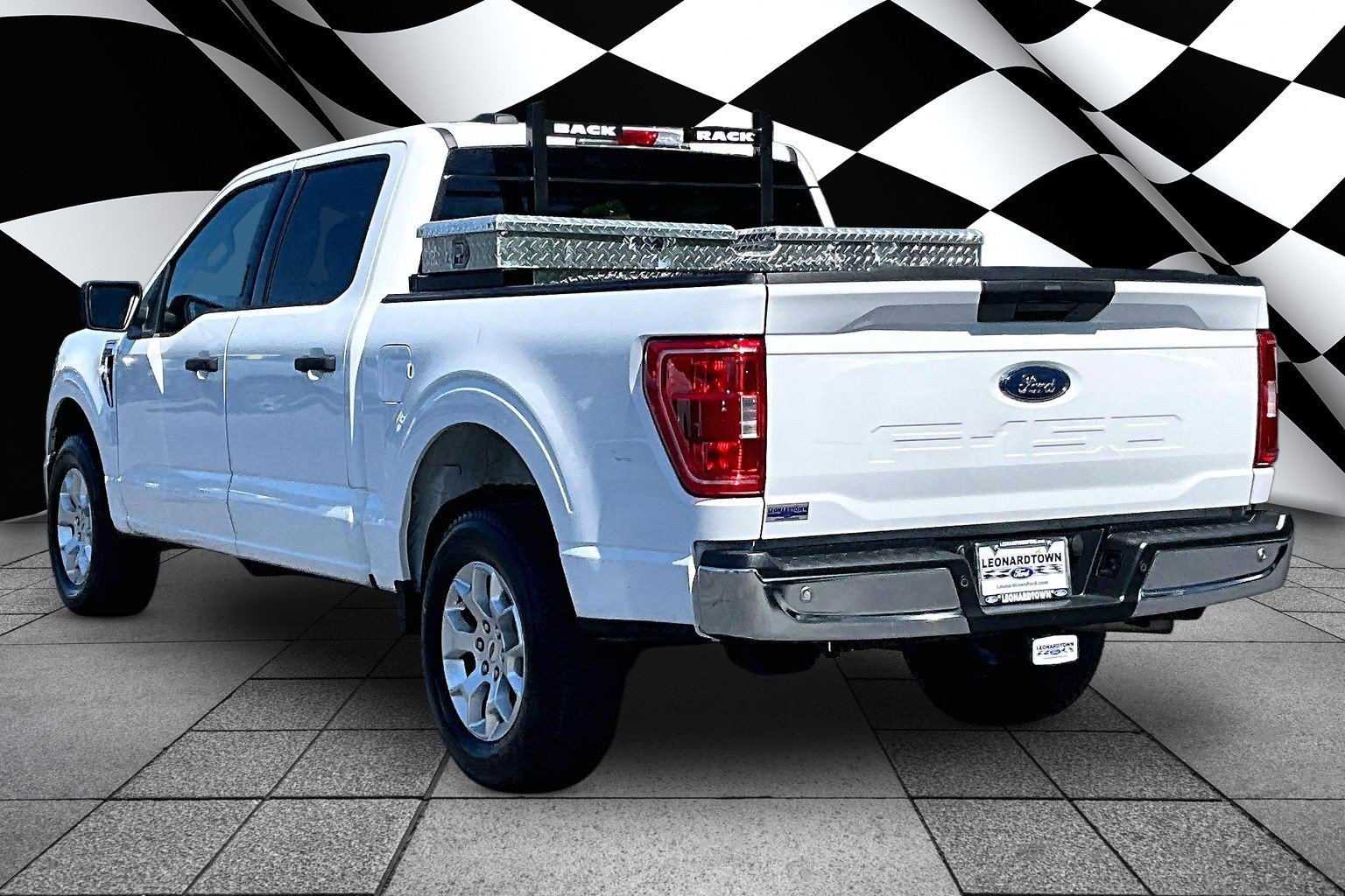 Certified 2023 Ford F150 XLT w/ Equipment Group 301A Mid AWD/4WD image 12