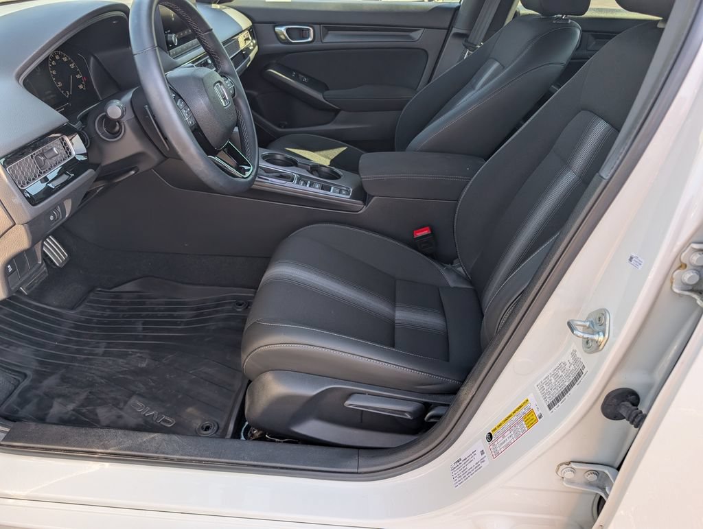 Used 2025 Honda Civic Sport image 11