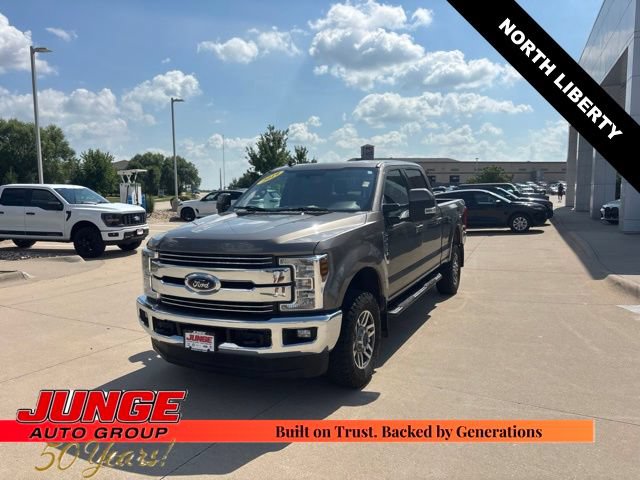 Certified 2019 Ford F250 Lariat w/ Lariat Value Package AWD/4WD image 3