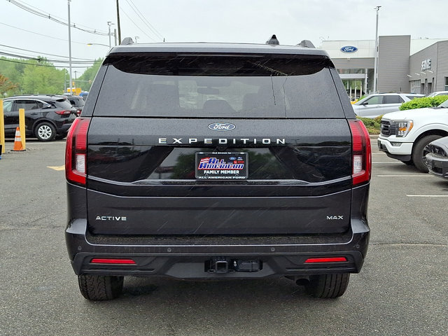 Certified 2025 Ford Expedition Max Active AWD/4WD image 9