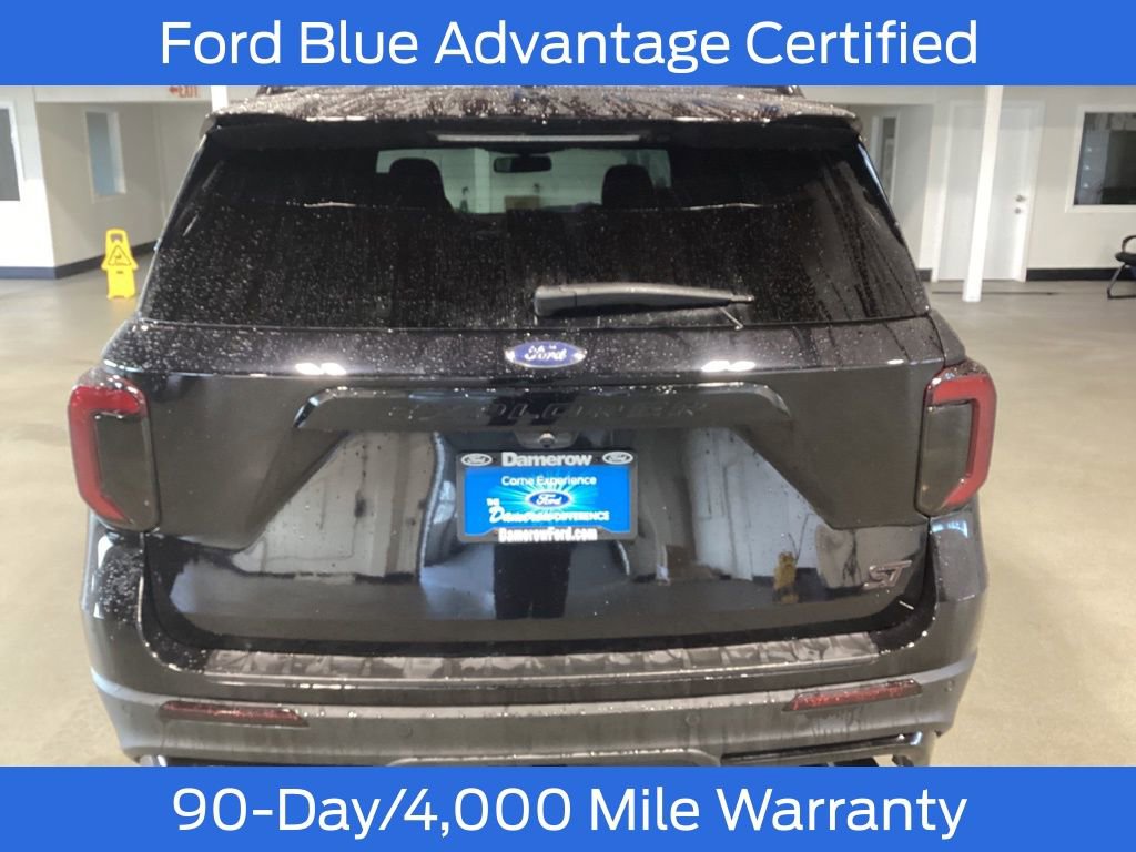 Certified 2020 Ford Explorer ST w/ ST Street Pack image 5