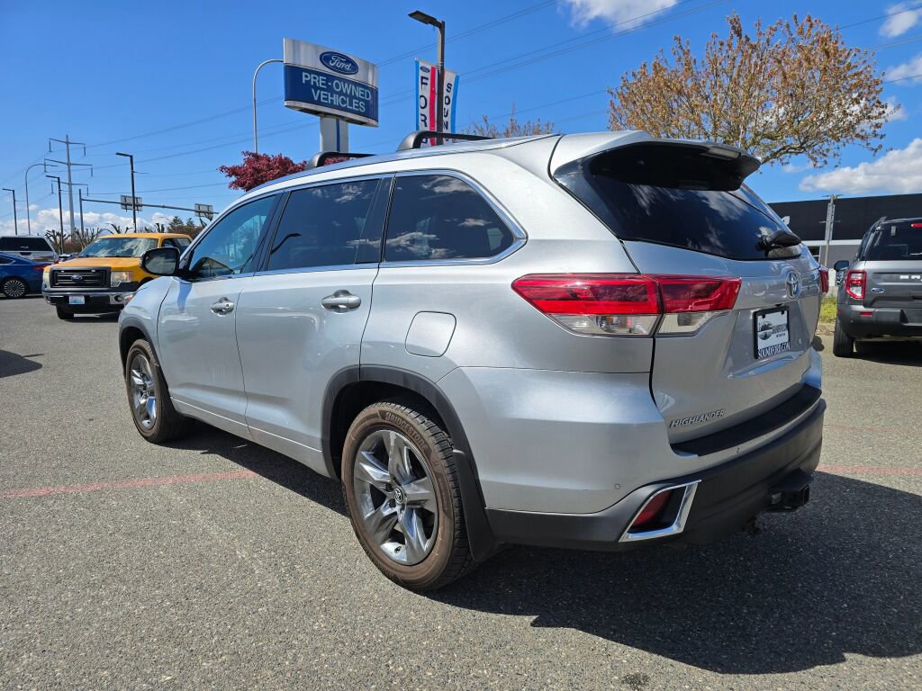 Used 2018 Toyota Highlander Limited Platinum AWD/4WD image 3
