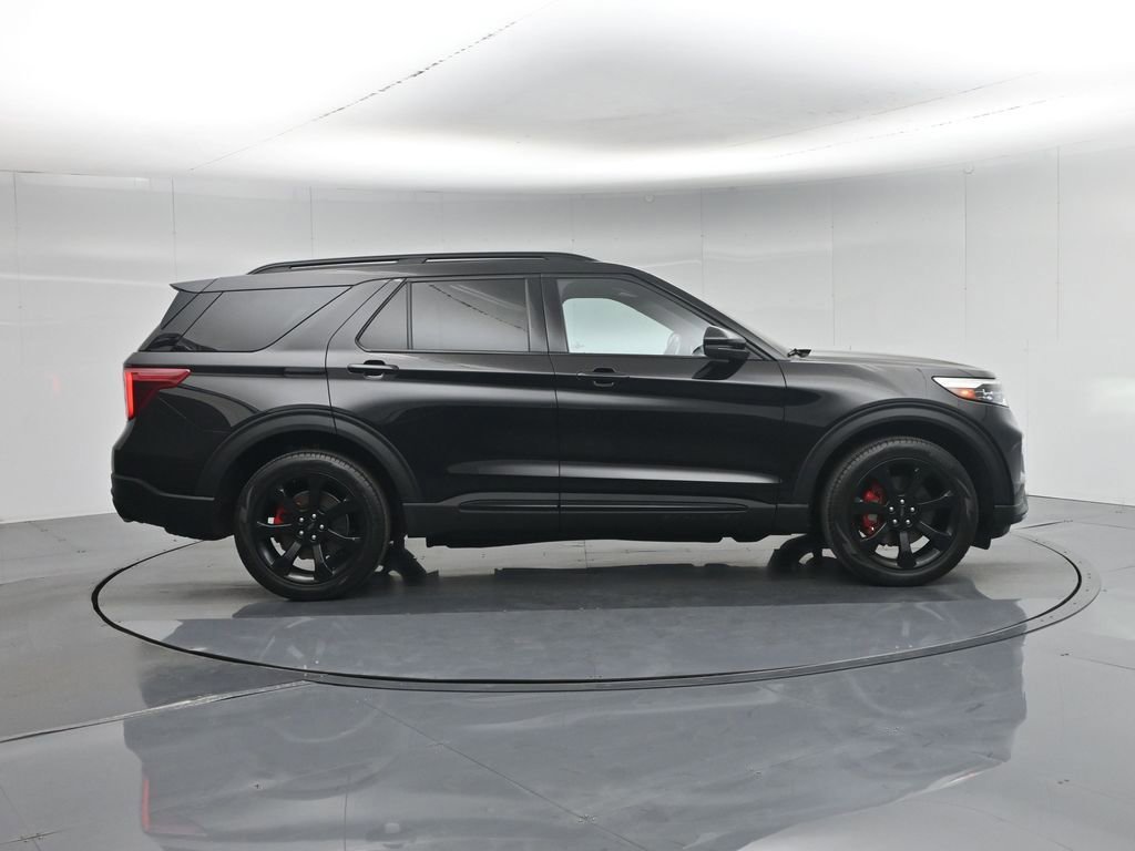Certified 2023 Ford Explorer ST w/ Equipment Group 401A AWD/4WD image 7
