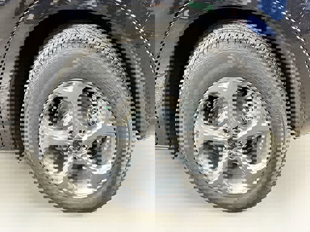 Certified 2023 Ford Escape ST-Line image 11