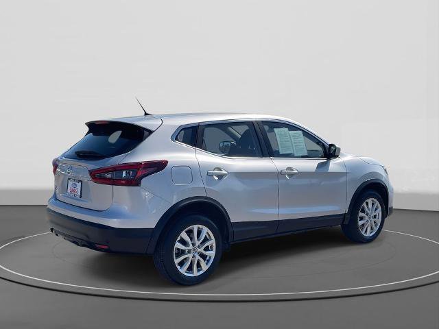 Used 2021 Nissan Rogue Sport S image 4